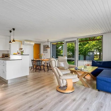 Дом отдыха Meglena - 250m From The Sea By Interhome *